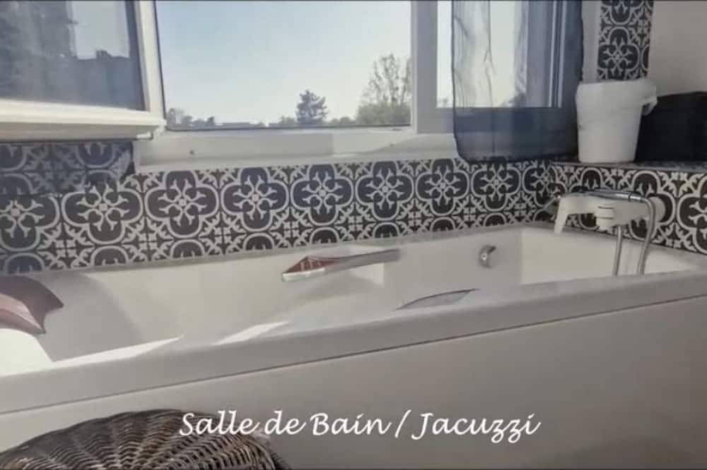Entire apartment, Appartement Lumineux à 20mm de Paris, Euro Sydney, Bord de Marne in Champigny-sur-Marne, Val-de-Marne