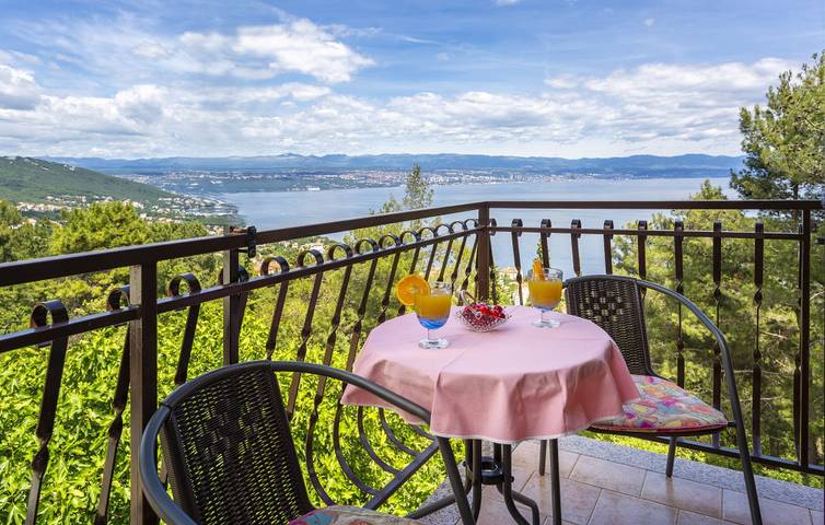 Villa für 3 Personen, mit Garten und Terrasse in Opatija Riviera - 4