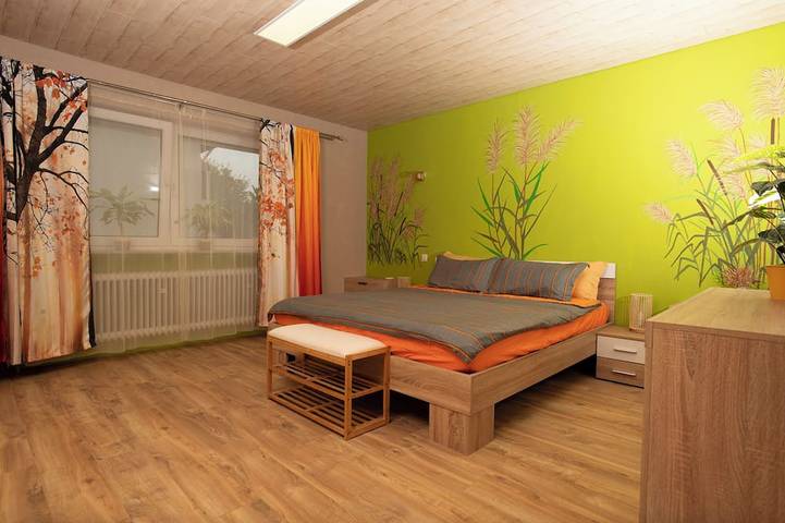 Ferienwohnung für 4 Personen, mit Terrasse und Garten in Neunkirchen - 2