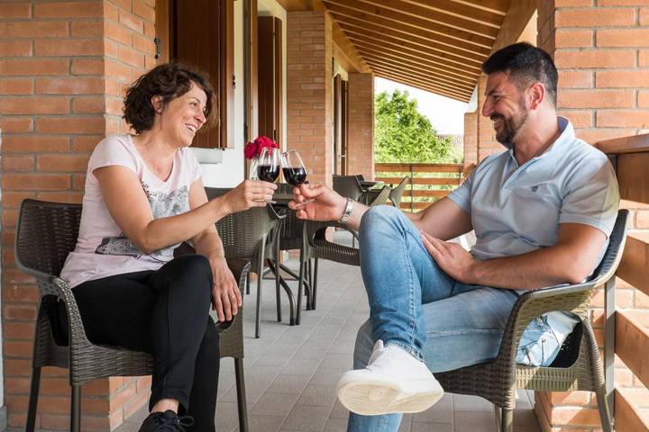 Location de vacances pour 4 personnes, avec Terrasse et Jardin à Vivaro