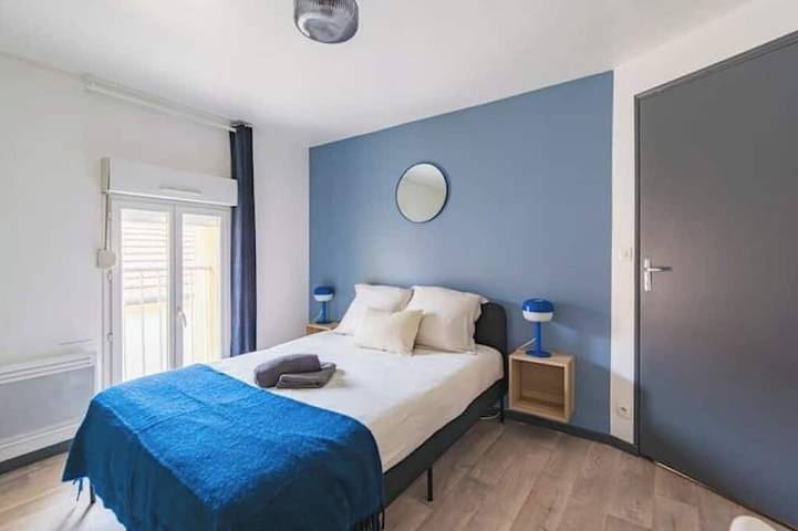 Appartement entier, Le Pastel - 10 couchages - proche Cathédrale in Reims, Marne