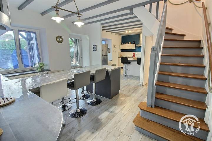 Gîte pour 6 personnes, avec terrasse et jardin à Ploubazlanec