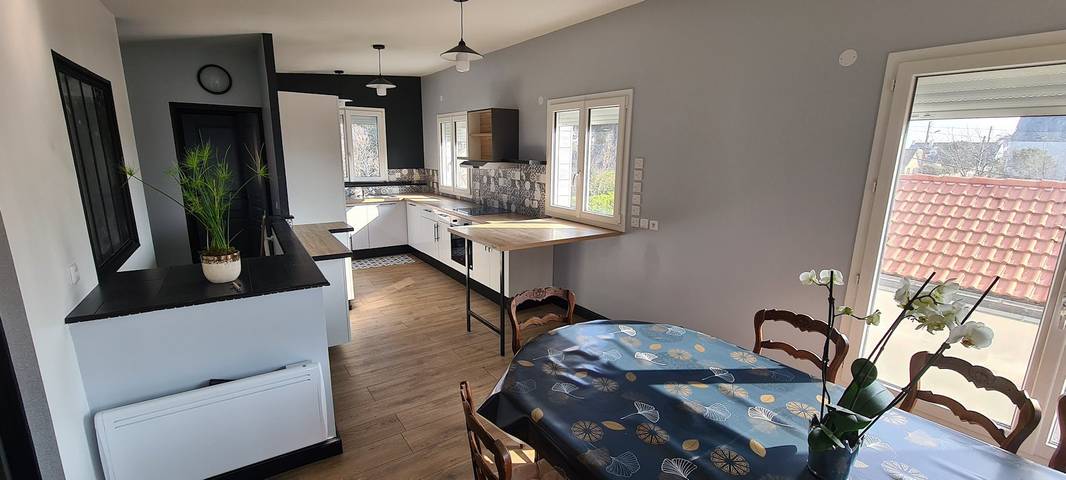 Gîte pour 8 personnes, avec jardin et terrasse en Normandie - 2