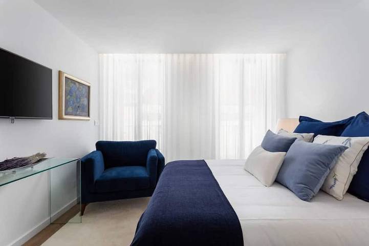 Entire apartment, Stupendo-3br-suite & Terrace- Center- A/conditioning in São João (Lisbon), Penha de França