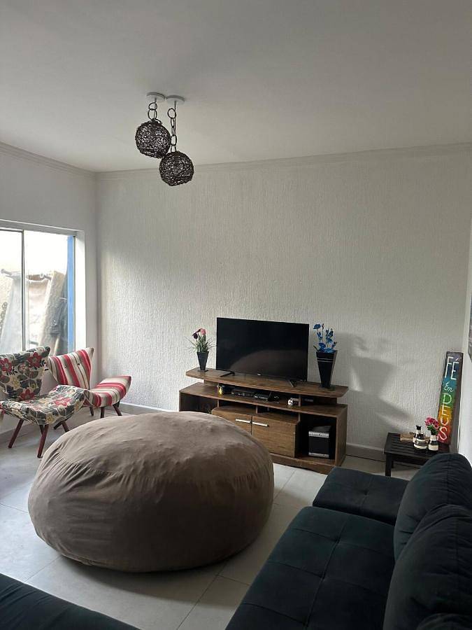 Casas e apartamentos de temporada para 15 pessoas, com vista e jardim em Iguape