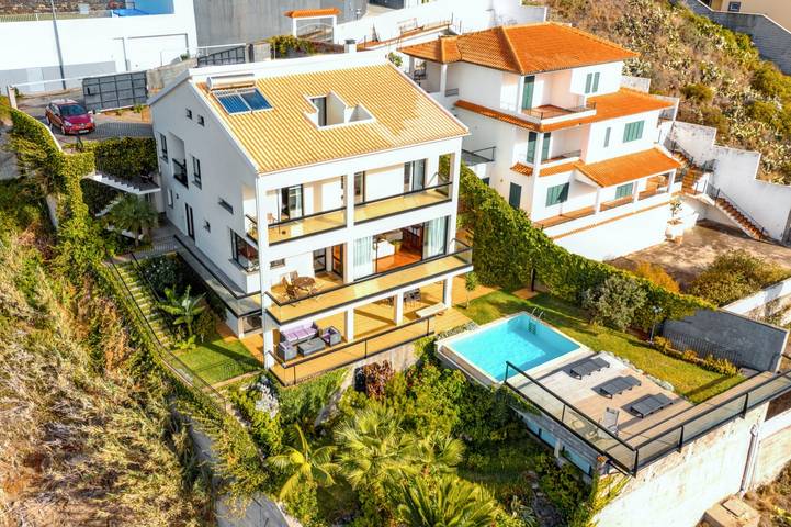 Ferienhaus für 8 Personen, mit Balkon/Terrasse und Whirlpool sowie Terrasse und Pool auf Madeira - 2