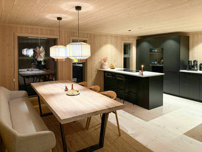Neue Hütte mit Ski-in/Ski-out in der Nähe der Birkenloipes in Åmot