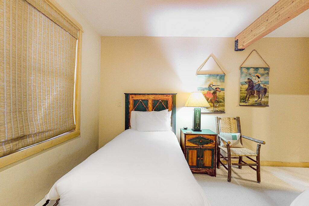 Ganze Wohnung, Spacious, ski-in/out home with furnished patio, private hot tub & grill in Teton Village, Grand Teton Nationalpark