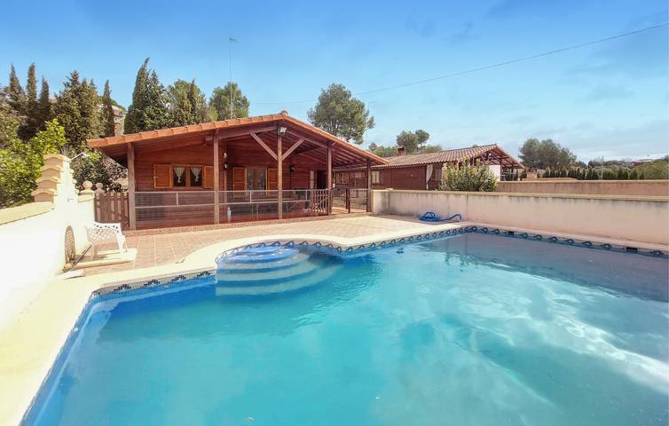 Maison de vacances pour 6 personnes, avec Terrasse et Jardin ainsi que Piscine et Vue à Turís