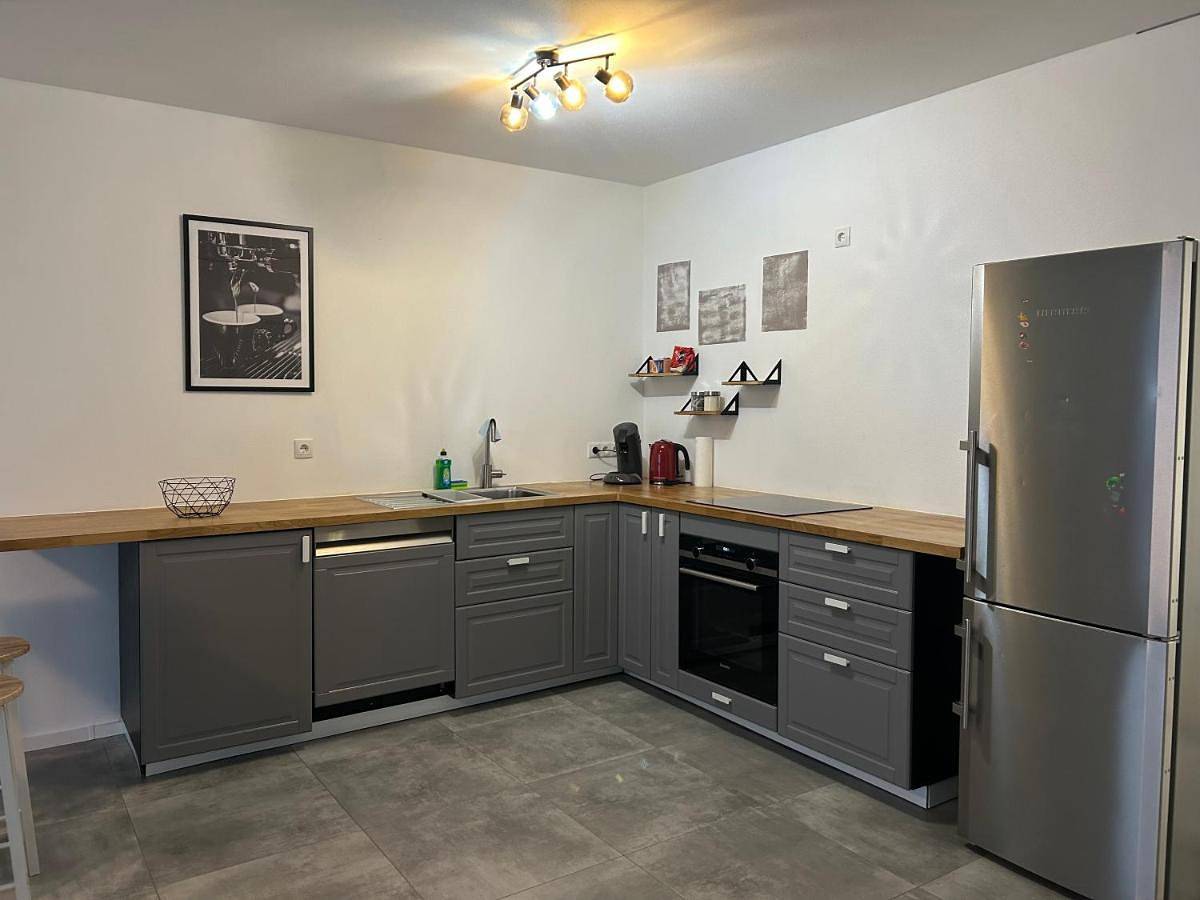 Ganze Wohnung, One-Bedroom Apartment in Bruchsal, Kraichgau