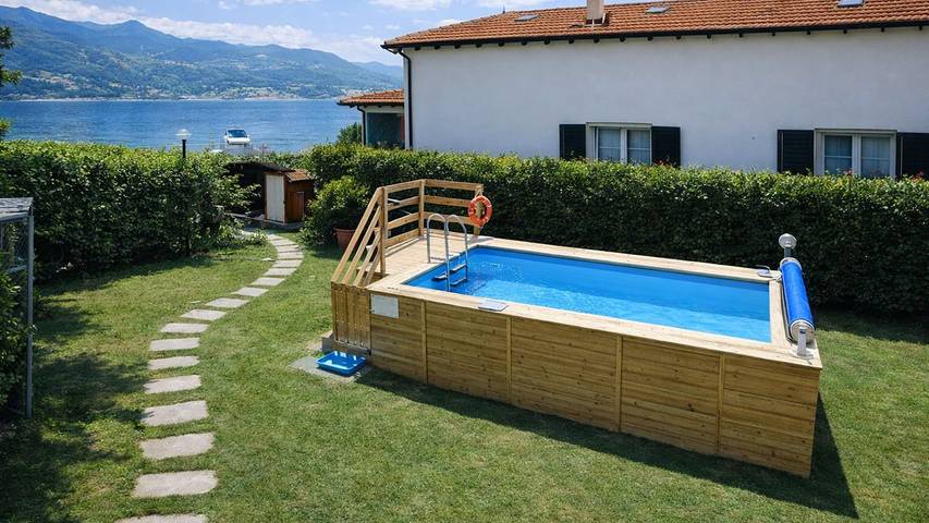 Location de vacances pour 9 personnes, avec piscine et jardin à Porto Valtravaglia - 2