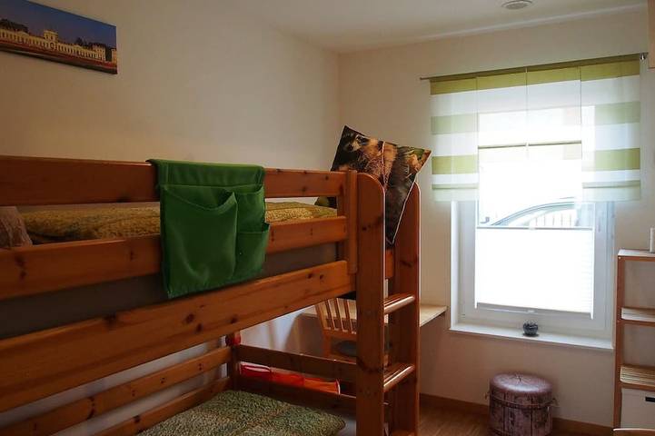 Ferienwohnung für 5 Personen, mit Terrasse in Bergpark Wilhelmshöhe - 4