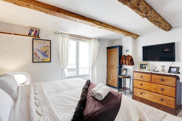 Location de vacances pour 6 personnes, avec terrasse à Valbonne - 2