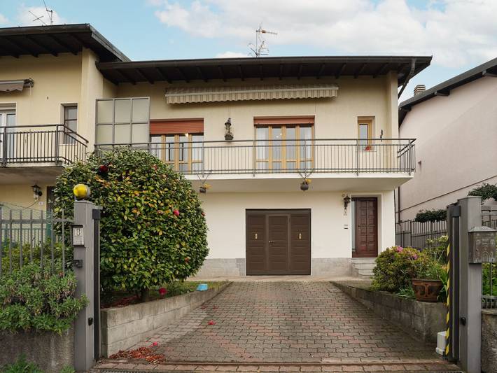 Ferienhaus für 6 Personen, mit Seeblick und Balkon sowie Garten in Comune di Luino - 3