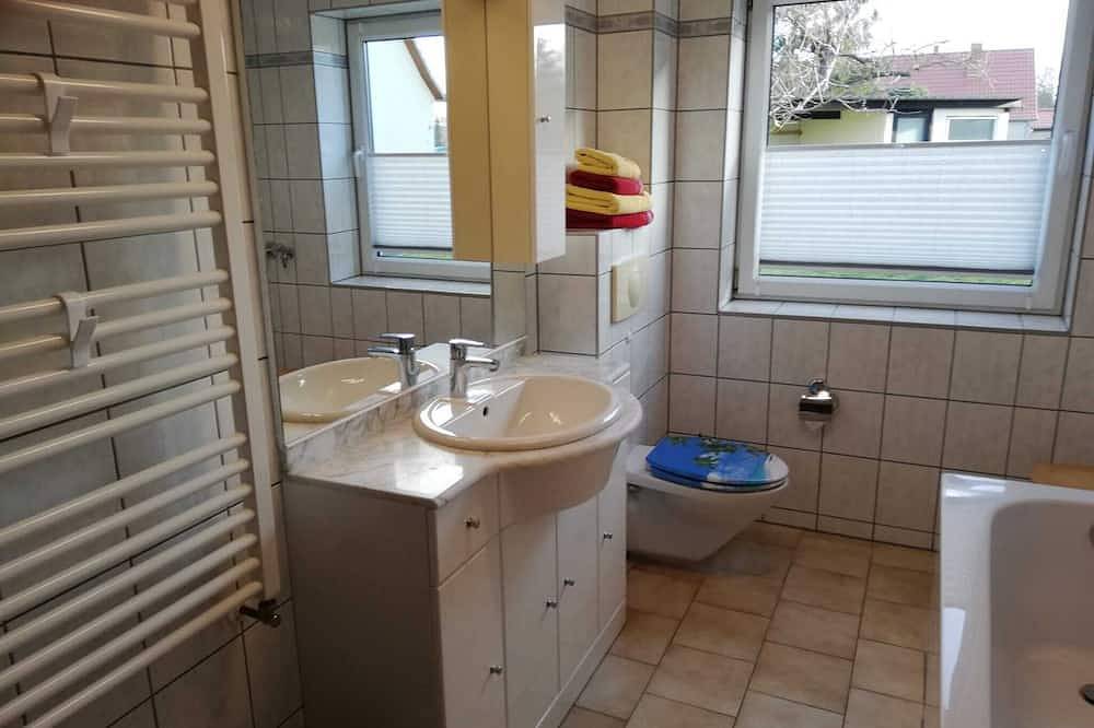 Ganze Wohnung, Müritz-Urlaub im Ferienhaus bei Waren (Müritz) in Grabowhöfe, Mecklenburgische Seenplatte