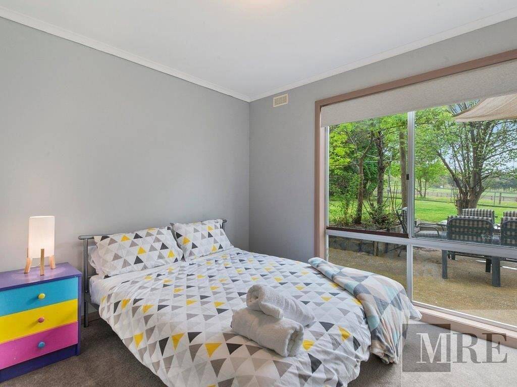 Holiday Home for 14 People in Bonnie Doon, Shire of Mansfield