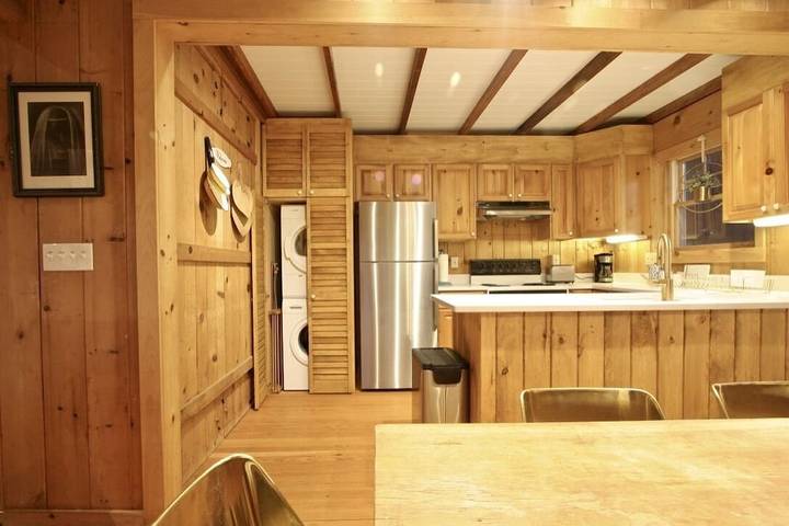 Vacation rental for 6 people, with yard and terrace in Stockbridge