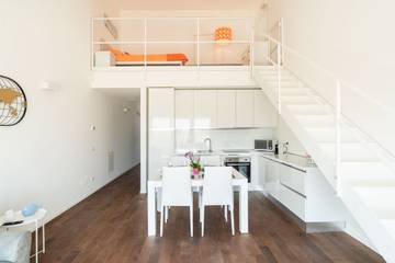 Loft per 5 Persone in Bari, Via Francigena, Foto 1