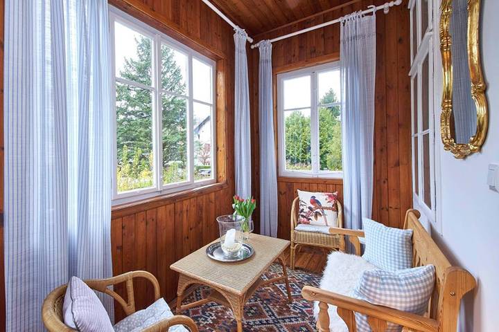 Ganze Wohnung, Landhaus Dodo - Deluxe Apartment Top 5 mit Wintergarten in Payerbach, Wiener Alpen in Niederösterreich