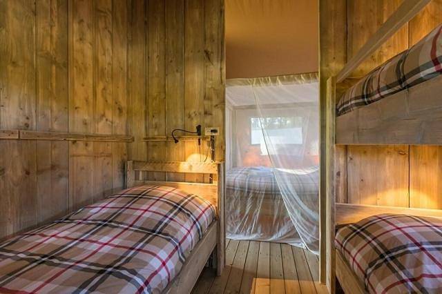 Station pour 4 personnes, avec jardin ainsi que vue et piscine à Gourdon - 2