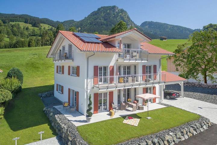 Ferienwohnung für 4 Personen, mit Balkon in Bad Hindelang