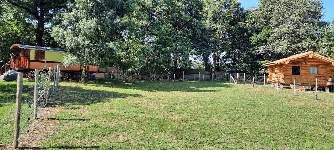 Gîte pour 2 personnes, avec vue et jardin à Grosbreuil - 2
