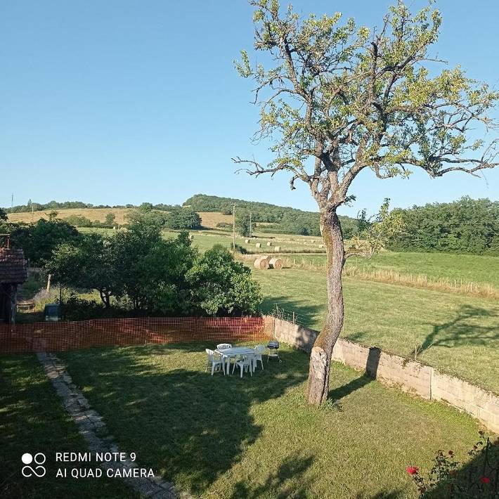 Location de vacances pour 4 personnes, avec Balcon ainsi que Terrasse et Vue à Ménétreux-le-Pitois