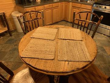 Log Cabin for 4 Guests in Blue Ridge Mountains, North Carolina, Picture 1