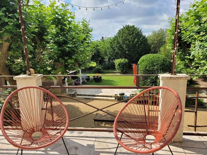 Chambre d’hôte pour 2 personnes, avec piscine et jardin ainsi que terrasse et vue à Beaucaire - 4