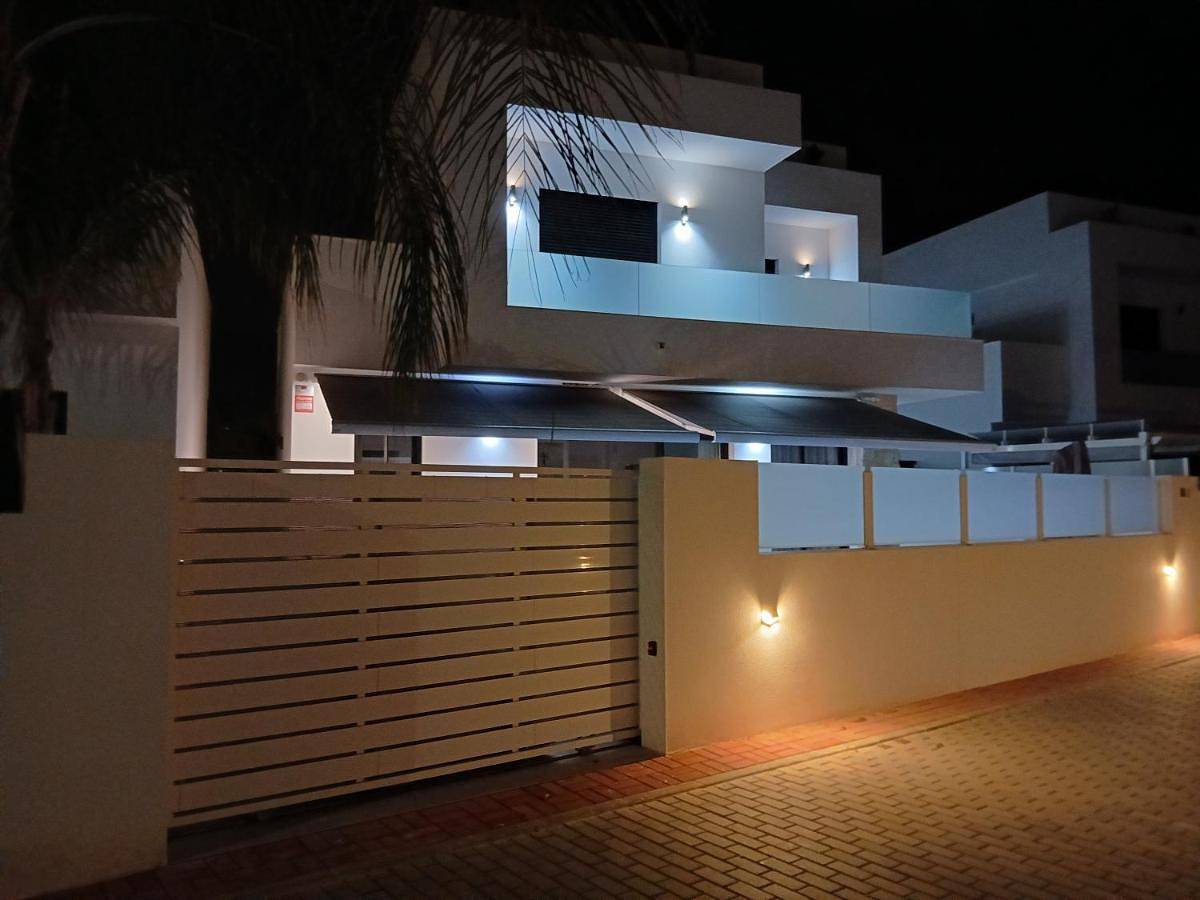 Three-Bedroom Villa in La Herrada, Los Montesinos