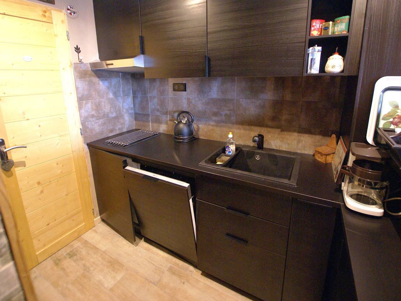 Apartamento entero, Apartamento renovado, cerca de pistas, parking privado, Pra-Loup in Pra-Loup, Uvernet-Fours