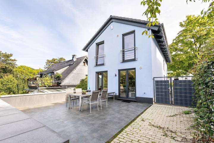 Ferienhaus für 8 Personen, mit Garten