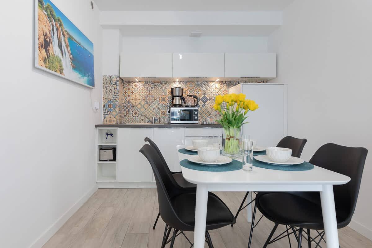 Ganze Wohnung, Ferienwohnung für 4 Personen mit Balkon/Terrasse in Dziwnówek, Wollin