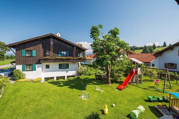 Ferienwohnung für 4 Personen, mit Whirlpool und Sauna sowie Garten in Roßhaupten - 3