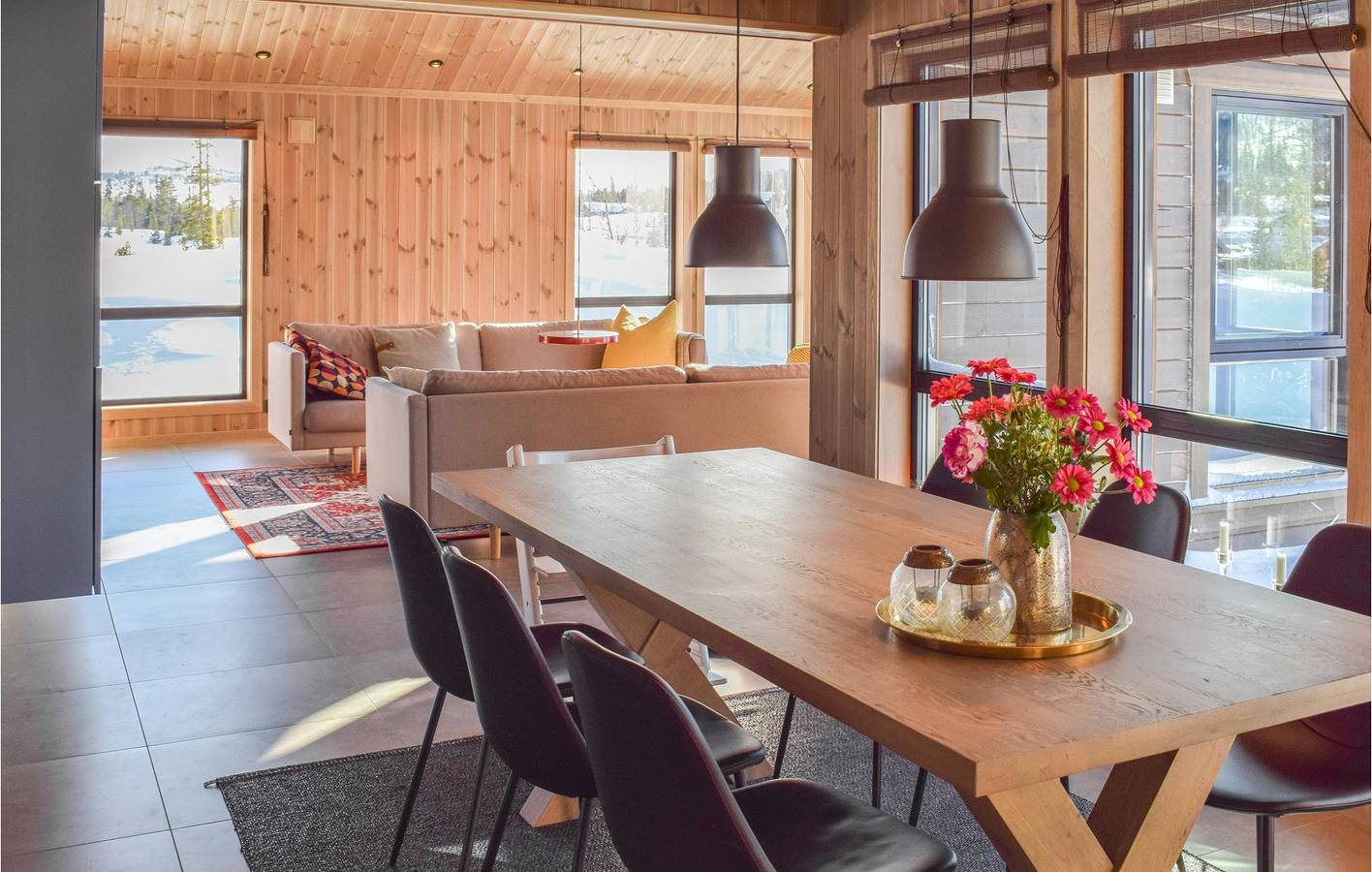 Ferienhaus für 13 Personen mit Terrasse in Flå