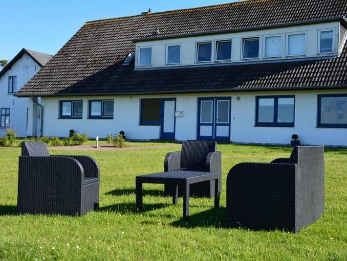 Ferienhaus für 4 Personen, mit Garten in Steenodde
