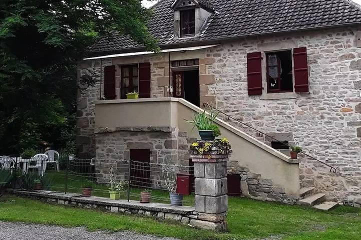 Villa pour 5 personnes, avec piscine et terrasse