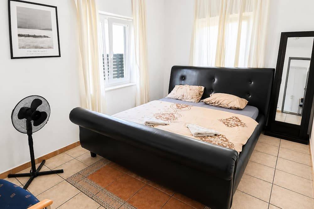 Exquisite Home w/ Garden & Free Parking - for 20p in Floridsdorf, Wien