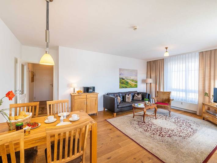 Ferienwohnung für 2 Personen, mit Balkon in Binz - 2