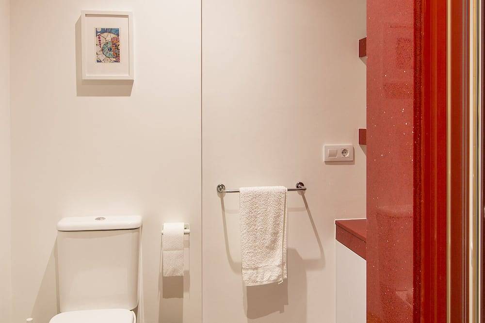 Entire apartment, New apartment in the center in Melide, La Coruña Province