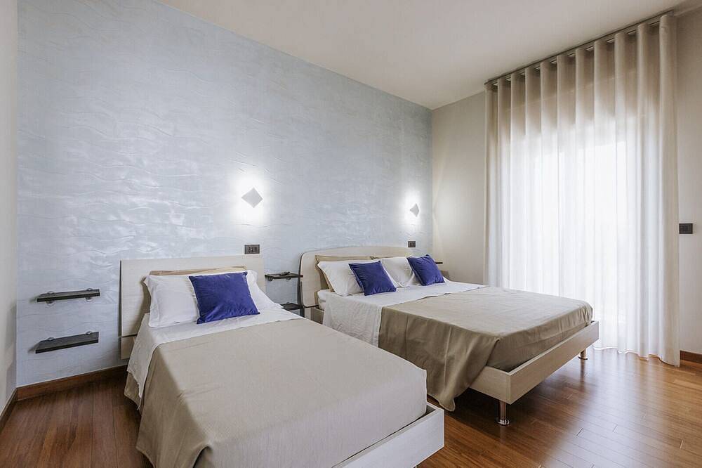 Maestrale Triple Room near the sea and the airport Karol Wojtyla in Bari, Region de Bari