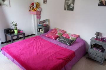 Appartement De Vacances pour 5 Personnes dans Aubagne, Région de Marseille, Photo 2