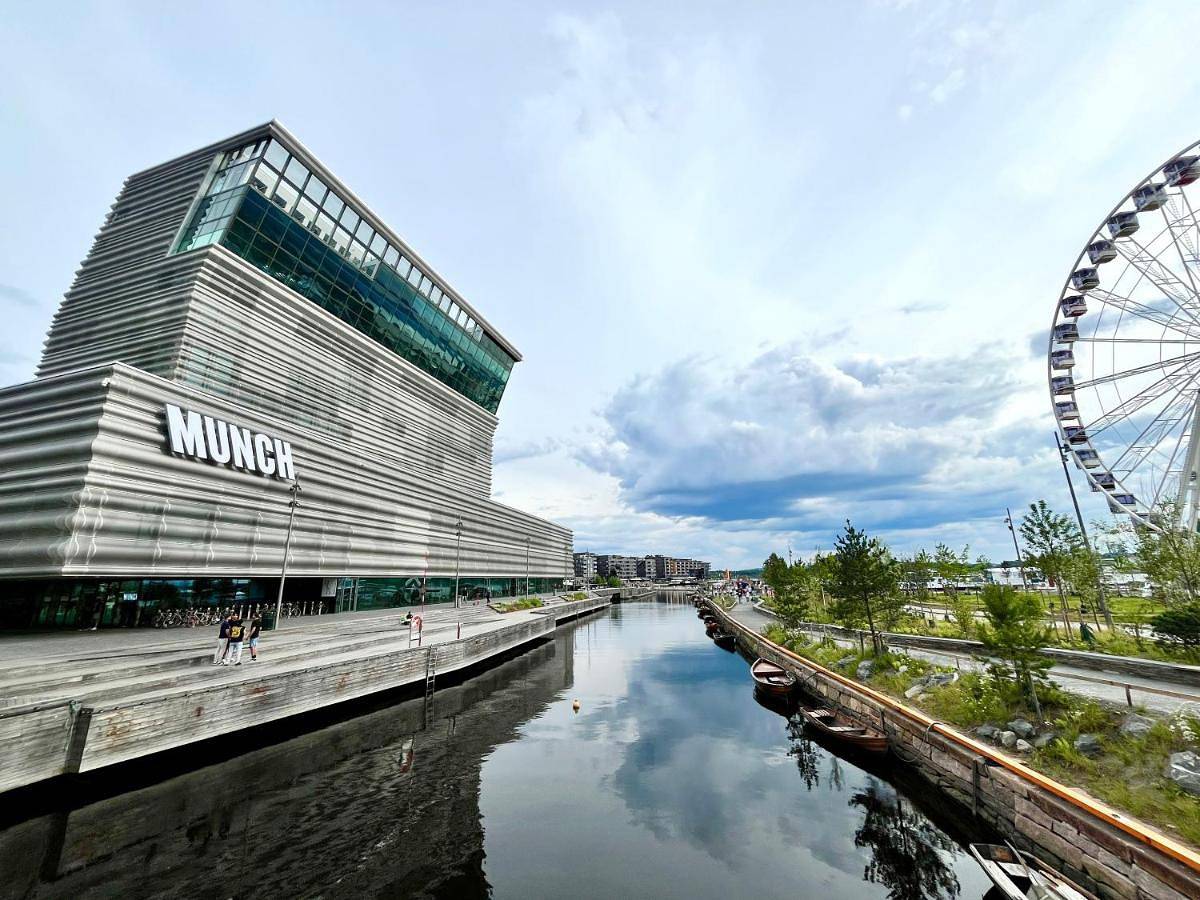 Hel lejlighed, Bjørvika Opera & Munch Area - By the sea & in the city, near Oslo Centralstation in Oslo Sentrum, Oslo