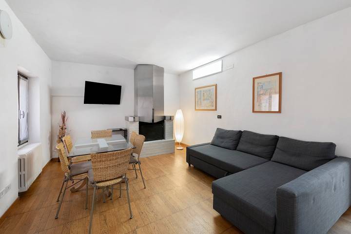 Apartment for 6 people, with Hot tub in Verona