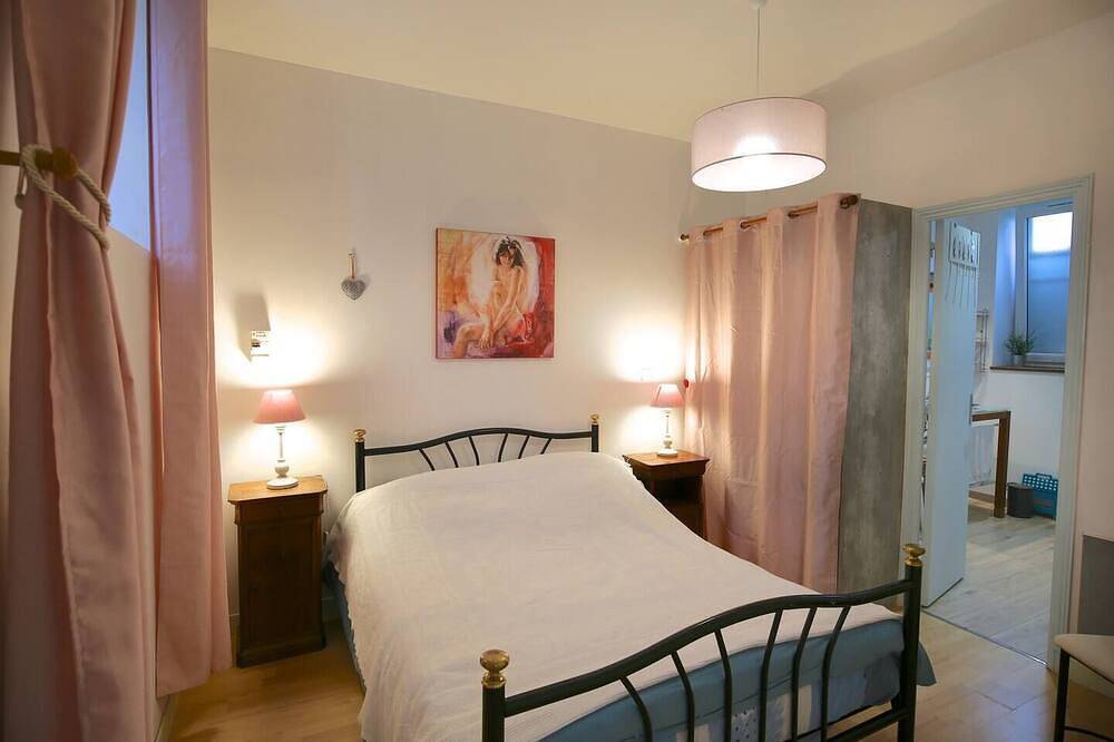 Apartamento entero, Gîte-appartement sur la Côte D'emeraude in Ploubalay, Región de Dinan