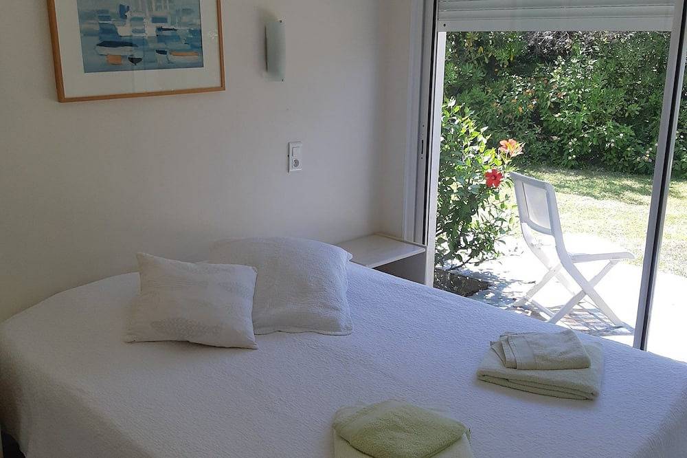 Villa les pieds dans l'eau sur le golfe d'Ajaccio in Porticcio, Grosseto-Prugna