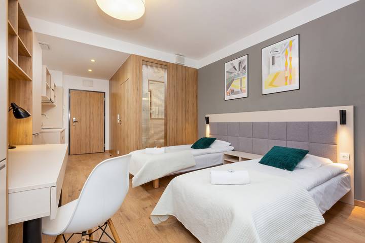 Ganze Ferienwohnung, Modern Studio | Place to Work and Close to the Park in Warschau, Masowien