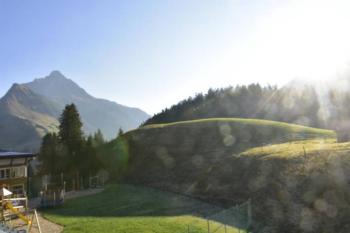 Ferienwohnung für 5 Personen, mit Balkon und Terrasse sowie Garten und Pool im Bregenzerwald - 2