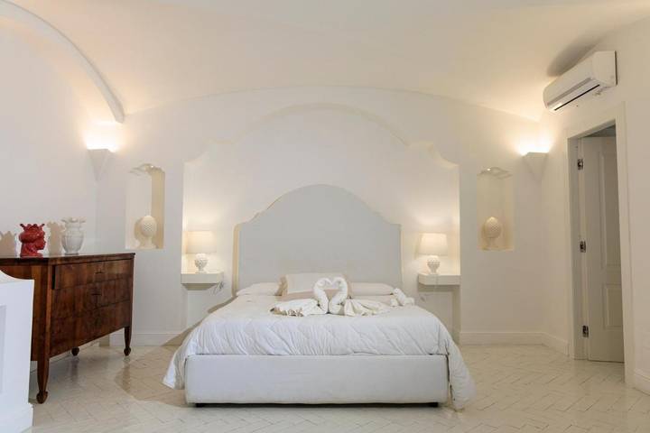 Maison d’hôte pour 2 personnes, avec jardin à Castellammare di Stabia - 2