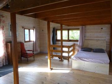 Gîte pour 9 personnes, avec jardin ainsi que terrasse et vue à Prads-Haute-Bléone